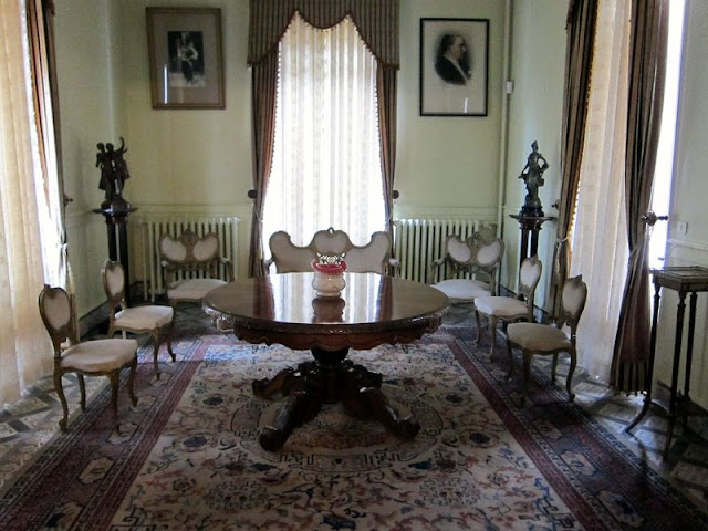 قصر أاتاتورك من الداخل