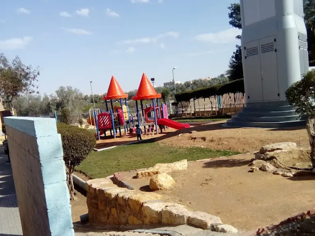 الاستمتاع بألعاب الأطفال