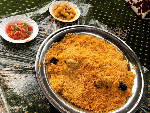 تناول وجبات الطعام