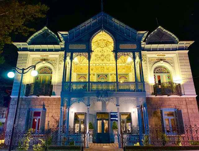 قصر بلو فيروزا