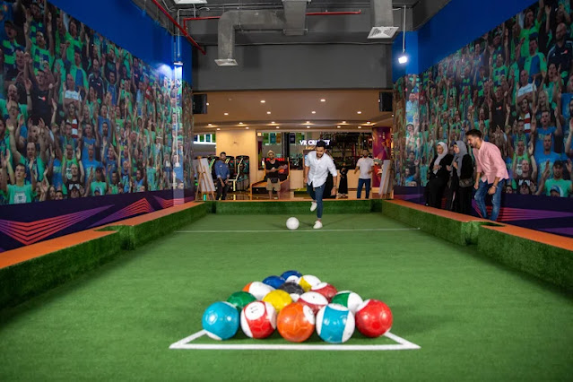 زيارة صالة البولينج