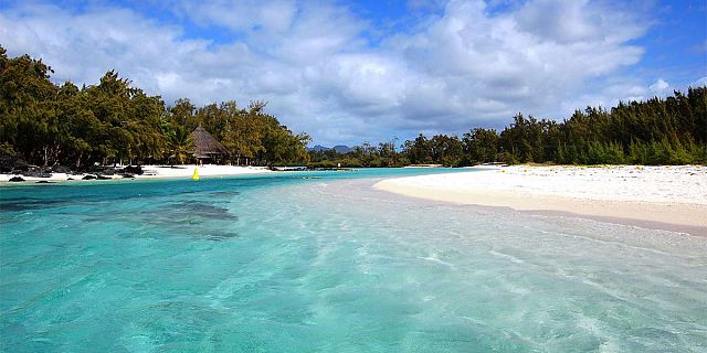 جزيرة ايل أو سيرف