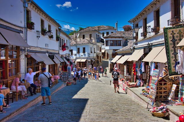 مدينة جيروكاسترا