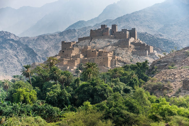 قرية ذي عين الأثرية