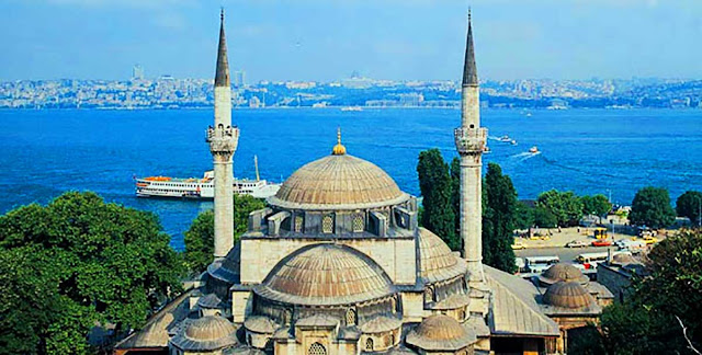 مسجد السلطانة مهرماه