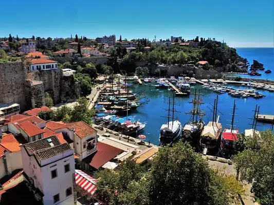 زيارة أنطاليا