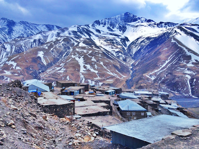 السياحية في خيناليق