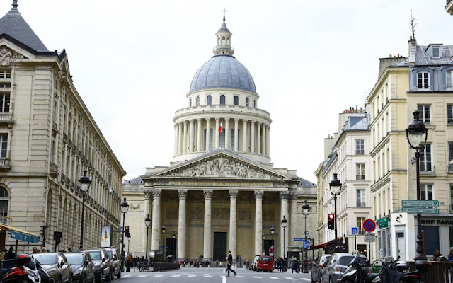 مبنى البانتيون