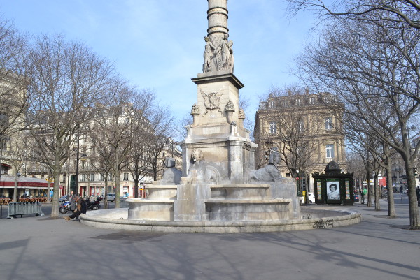 ساحة شاتوليه وبرج سان جاك